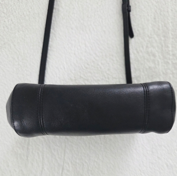 Coach ✨️ Black Leather Crossbody Bag - Picture 6 of 12